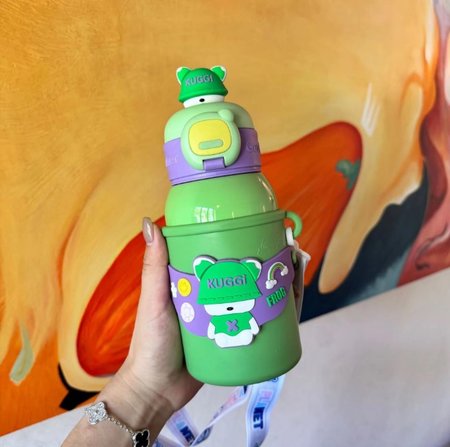 Cartoon Doll Thermos – 600ml Insulated Stainless Steel Water Bottle with Straw!