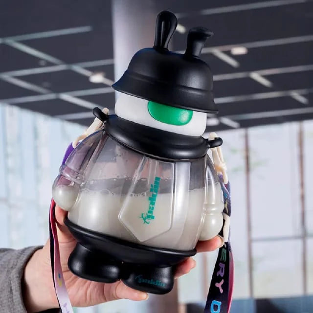 Keep Smiling 800ml BPA-Free Sipper Bottle – Leakproof Kids Water Bottle with Strap!
